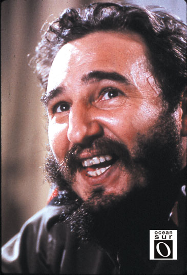 Fidel Castro sonriendo