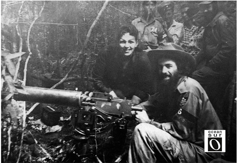 Camilo Cienfuegos y Lolita Rosell en Jobo Rosado, Yaguajay