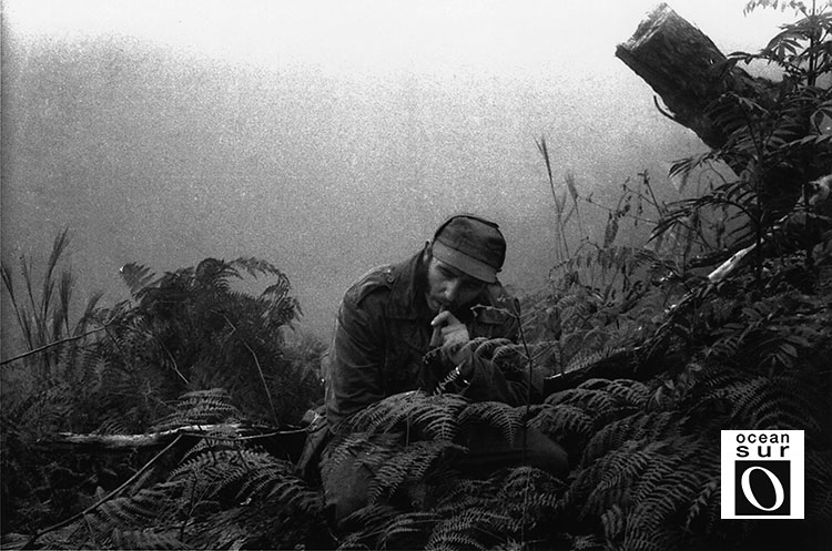 Fidel en la Sierra, poco antes del segundo Combate de Pino del Agua, 16 de febrero de 1958.